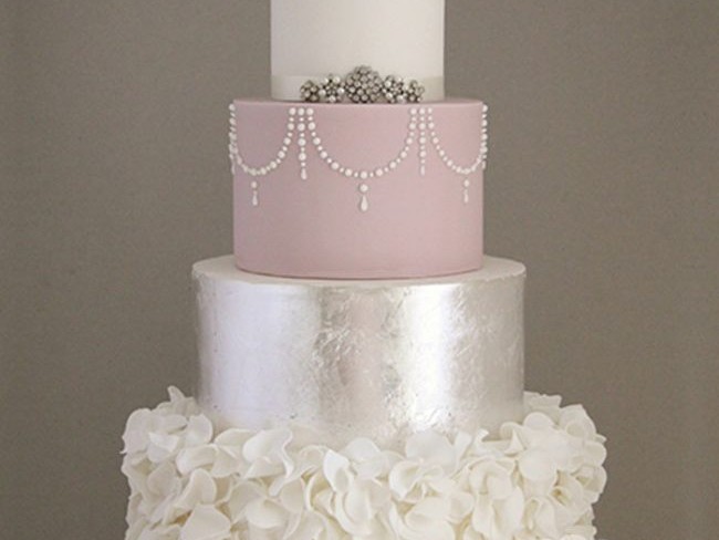 Cotton & Crumbs Wedding Cakes