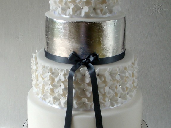 Silver Leaf Wedding Cakes