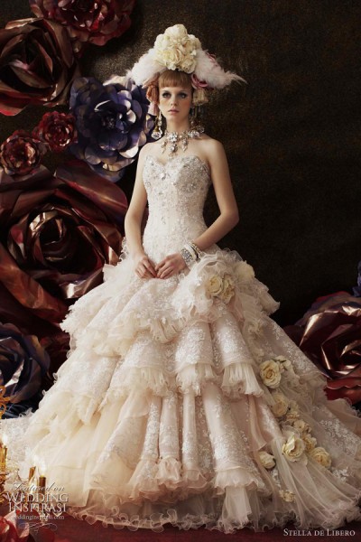 Wedding dress by Stella de Libero