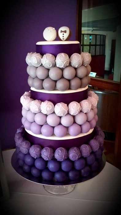 wedding cake balls via CakeBiteDelights